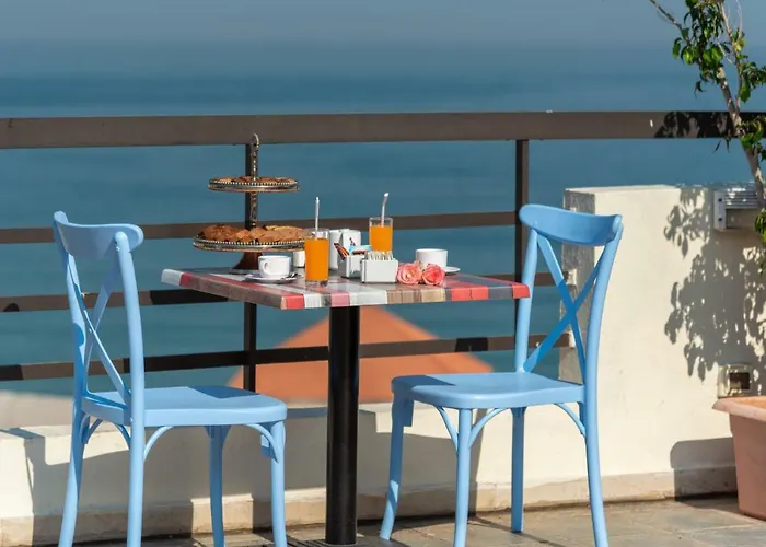 Madisson Hotel