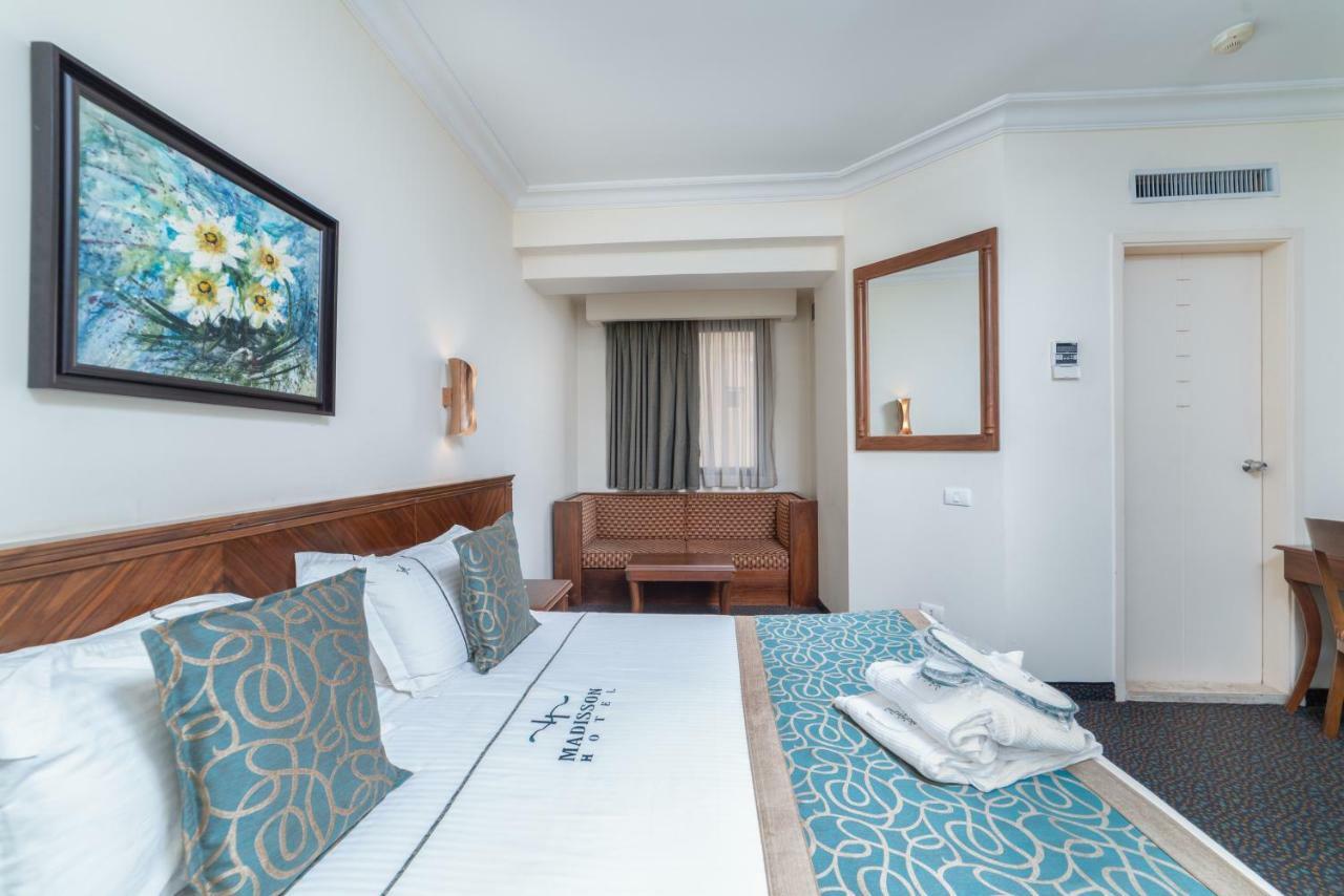 Madisson 4* Jounieh